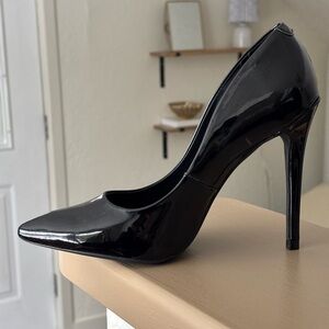 Steve Madden Black Heels